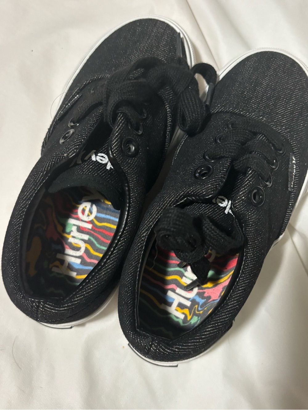 Hurley Kids Black Canvas Low Top Sneakers Shoes Size 11